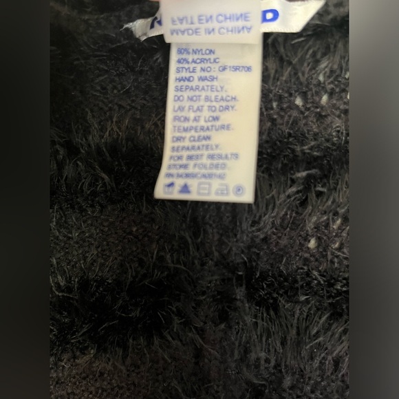 New NYGARD Slim Peter Nygard Hi-Lo Open Drape Front Sweater VEST Medium Black - Picture 6 of 9